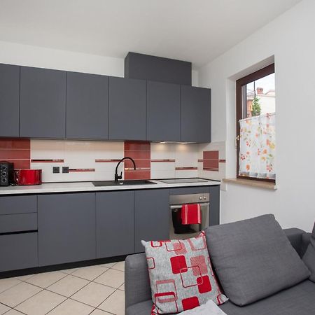 Greenhouse Family Apartments 拉巴克 外观 照片